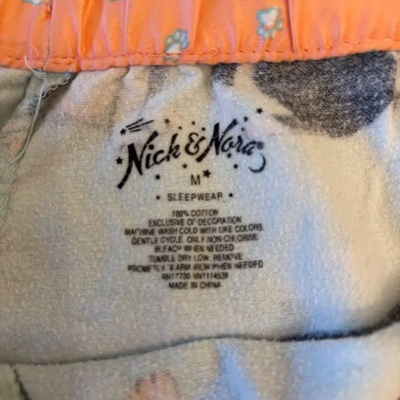 Nick & Nora Dog Print Pajamas Set - Picture 4 of 8